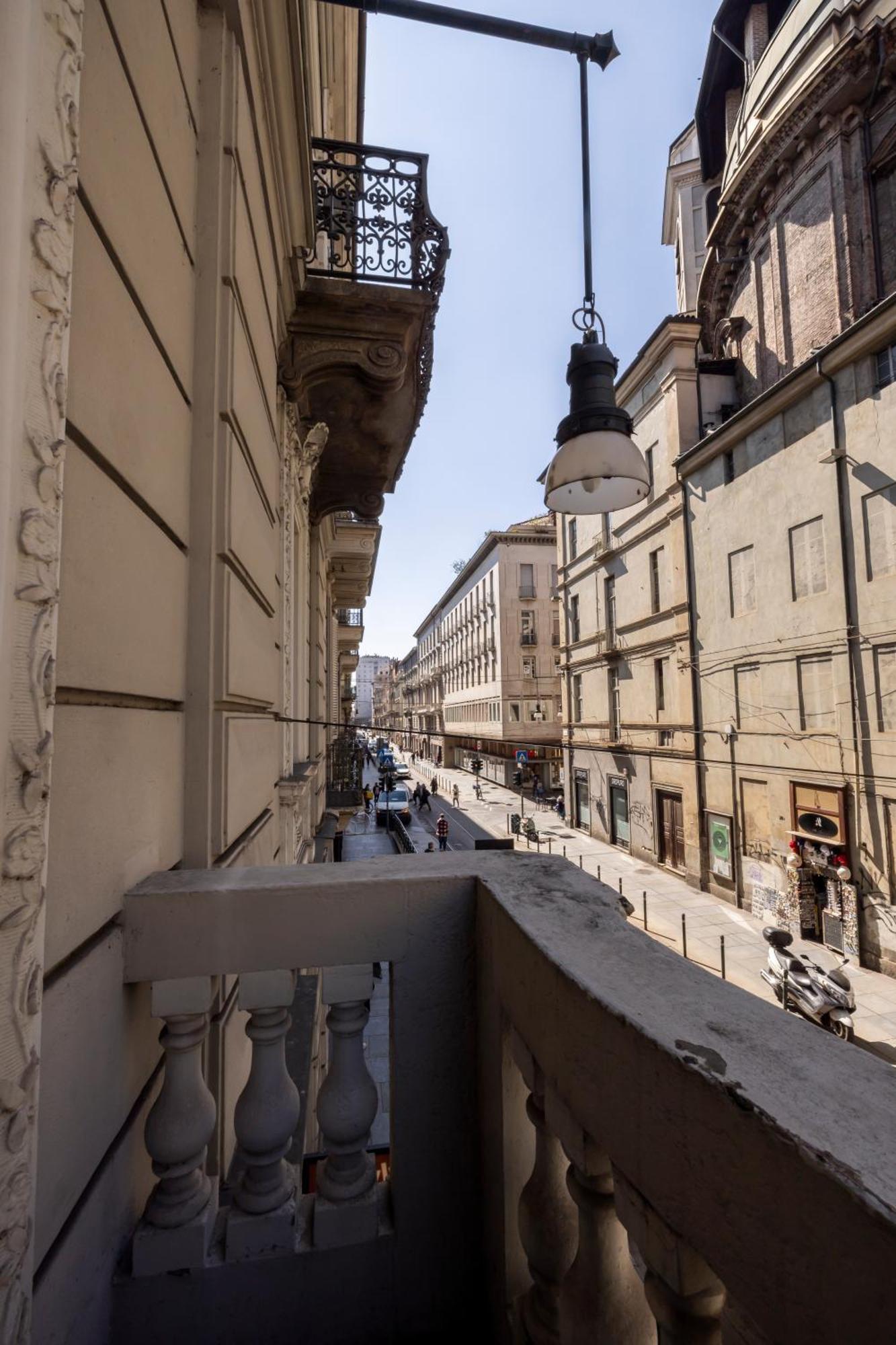 Nonpertutti Piazza Castello Accessibile Senior Famiglie Apartment Turin Ngoại thất bức ảnh
